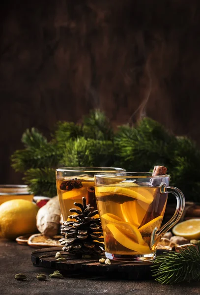 Winter Hot Tea Fruit Lemon Spices Glass Cup Steam Christmas — ストック写真