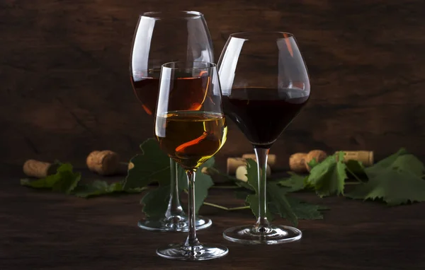 Set Vini Vino Rosso Bianco Rosato Assortimento Bicchieri Vino Degustazione — Foto Stock