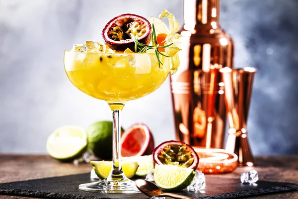 Alcoholic Cocktail Fresh Passion Fruit Rosemary Ice Gray Wood Background — Stock Photo, Image