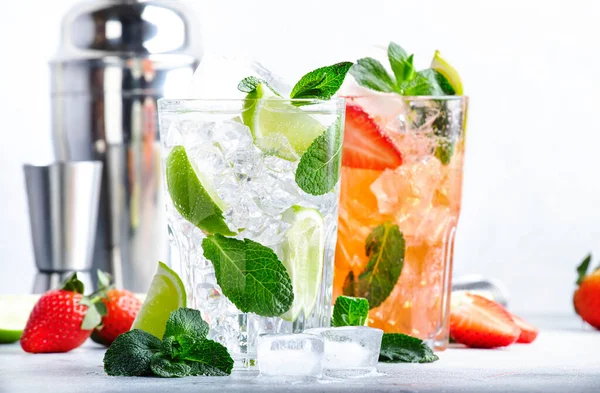 Fresh Mojito Cocktail Set Lime Mint Strawberry Ice Glass Gray — Stock Photo, Image