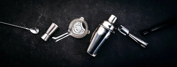 Utensili Bar Acciaio Accessori Preparazione Cocktail Shaker Jigger Colino Cucchiaio — Foto Stock