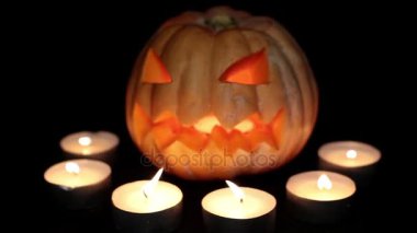 Tatil Cadılar Bayramı ve mumlar ile kabak Jack.