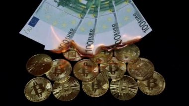 Euro banknot yakma ve bitcoin vardır.