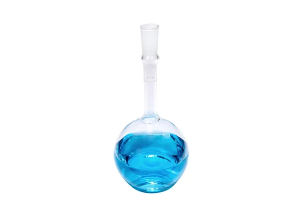 Baňka s modrou tekutinou izolovaných na bílém pozadí — Stock fotografie