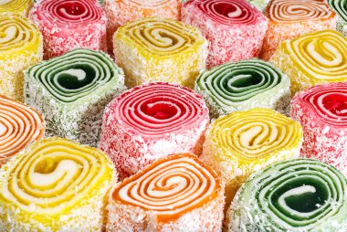 Çok renkli meyveli rahat lokum portre