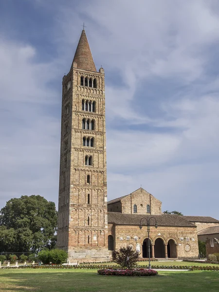 Pomposa, Codigoro Manastırı