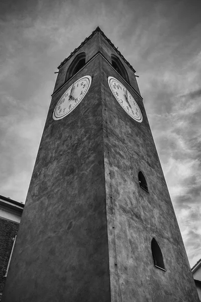 Polgári clock tower, Dogliani — Stock Fotó