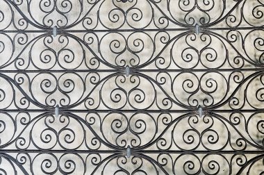 Eski siyah demir dövme ızgara