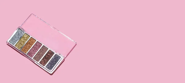 Палитра Блесток Макияжа Холодном Розовом Фоне Бумаги — стоковое фото