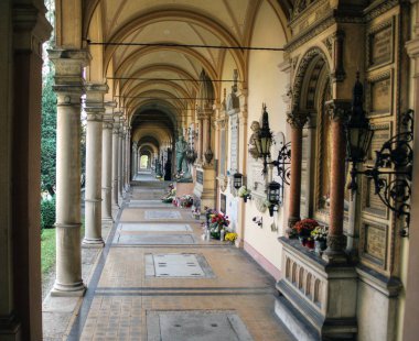 Zagreb - Hırvatistan / 05.11.2011: Mirogoj mezarlığı, Zagreb, Hırvatistan. Herman Bolle tarafından tasarlanmıştır
