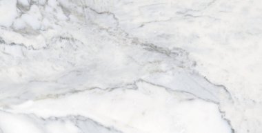 Carrara heykelciği beyaz mermer. Beyaz Carrara heykeltraş mermerden yapılmış. Gri çizgili kalacatta parlak marbel. Thassos satvario fayansları. İtalyan Bianco, Blanco kategorisinde taş, sataturio mermer İtalyan mermer levhası satvario. 