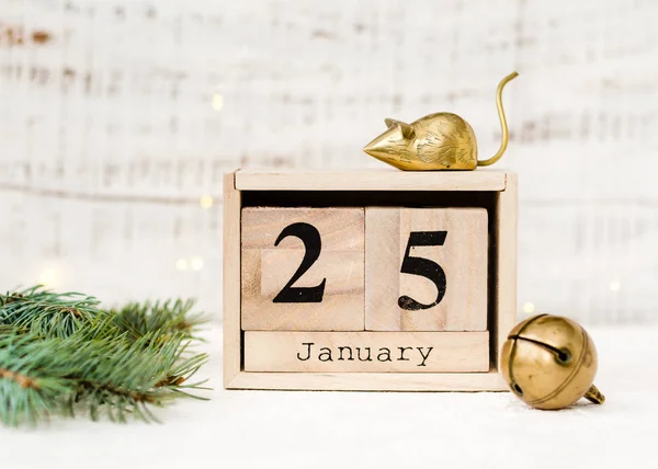 Chinees Nieuwjaar 2020 Datum Januari Een Houten Kalender Met Metalen — Stockfoto