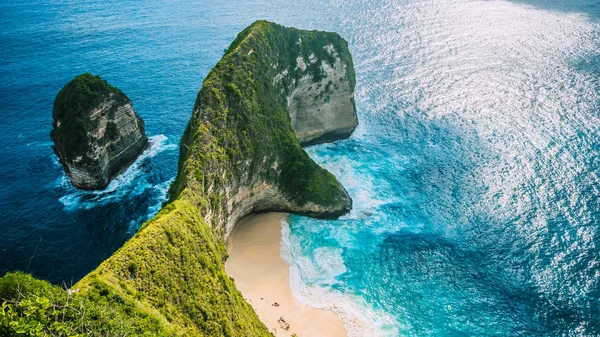 Manta Körfezi veya Kelingking Sahili Nusa Penida Adası, Bali, Endonezya