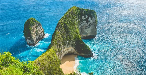 Manta Körfezi veya Kelingking Sahili Nusa Penida Adası, Bali, Endonezya — Stok fotoğraf