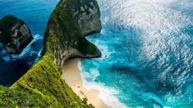 Manta Körfezi veya Kelingking Sahili Nusa Penida Adası, Bali, Endonezya
