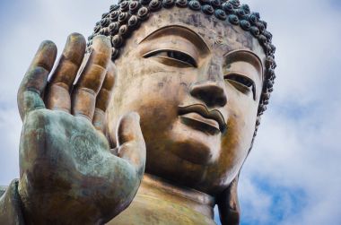 El - Buda Lantau Island, Hong Kong, Çin bulunan worldss en yüksek açık oturmuş bronz ayrıntılarını Tian Tan Buda yakın çekim