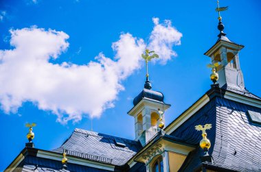 Barok saray Pillnitz Dresden the River Elbe, Saksonya, Almanya üzerinde yakınında bulunan çatı yakın çekim