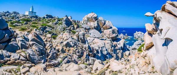 Harika granit kaya oluşumları Capo Testa Kuzey Sardunya, İtalya — Stok fotoğraf