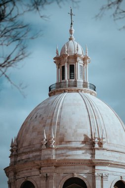 Lizbon Ulusal tanrısı beyaz kubbe, yakın çekim. Lisboa Lissabon