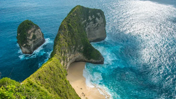 Manta Körfezi veya Kelingking Sahili Nusa Penida Adası, Bali, Endonezya — Stok fotoğraf