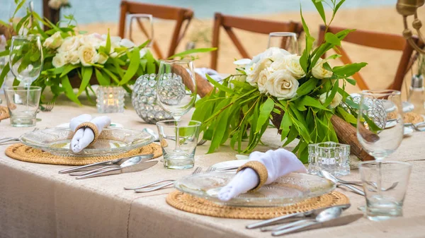 Table in the Restaurant on the Beach, Bali — Stock Photo, Image