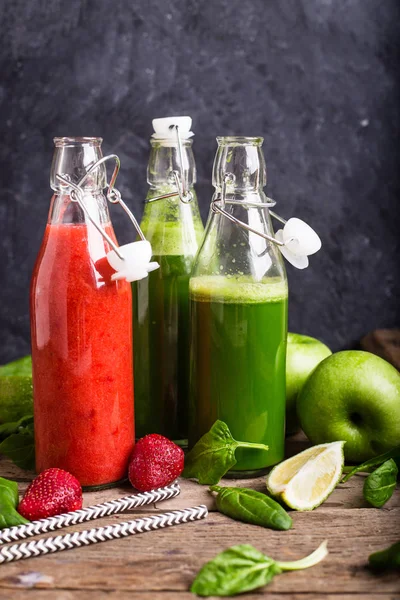 çilek ve ıspanak güler yüzlü