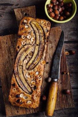 ev yapımı muz ekmeği