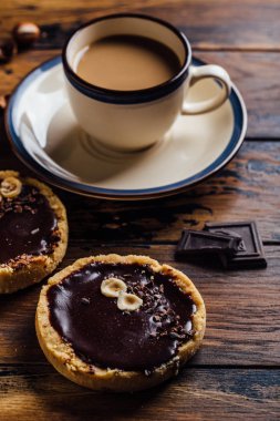 Kahve ve çikolata tart