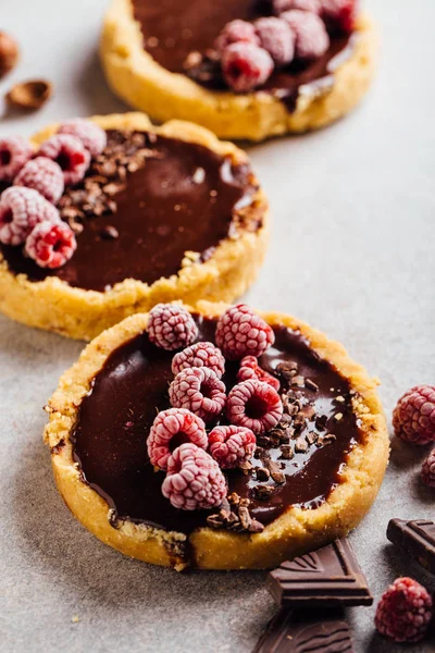 Karamel ve çikolata tart 