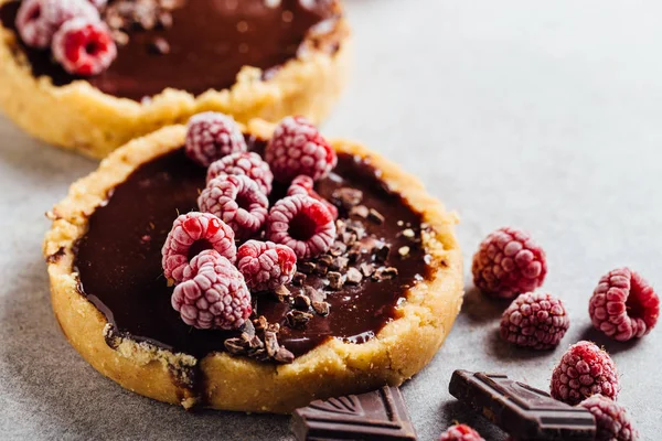 Karamel ve çikolata tart 