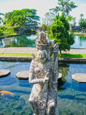 Bali, Endonezya - 17 Nisan 2012: Tirtaganga su sarayı