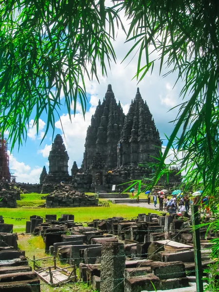 Prambanan tapınak yakınındaki Yogyakarta Java, Endonezya — Stok fotoğraf