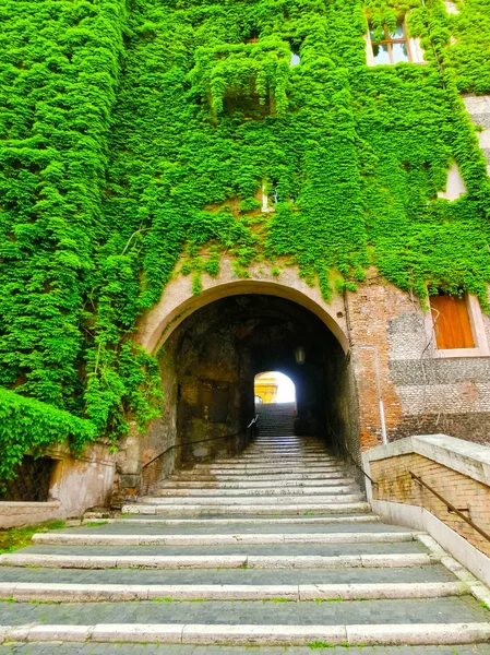 A entrada para San Pietro Em Vincoli - Roma — Fotografia de Stock