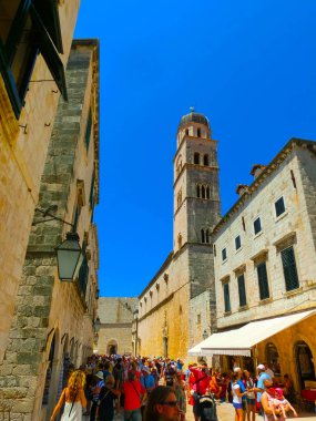 Dubrovnik, Hırvatistan - 07 Haziran 2015: Görünüm sokak ve eski şehirde