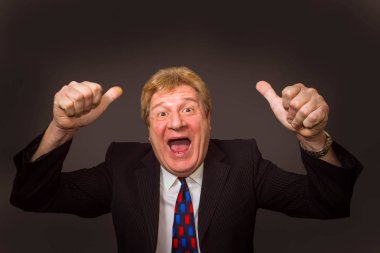 Mutlu üst düzey iş adamı