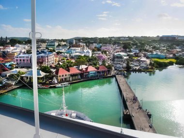 St Johns, baş noktası Antigua Adası.