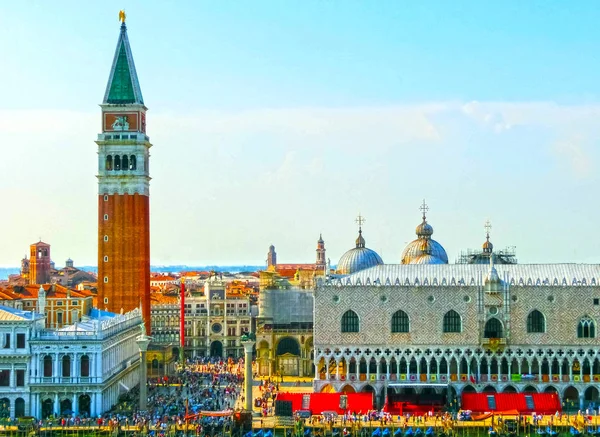 Bella vista dal Canal Grande su Piazza San Marco — Foto Stock