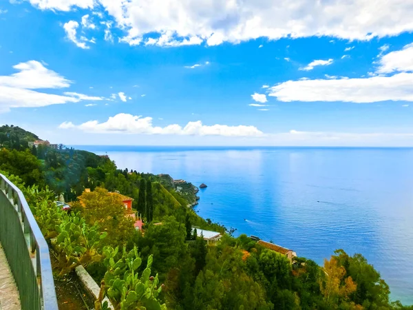 美しい風景パノラマ fromtaormina シチリア島、イタリア — ストック写真