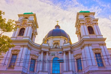 Holy Trinity Kilisesi Salzburg, Avusturya