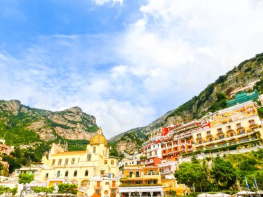 Positano, İtalya çarpıcı Amalfi Sahili boyunca.