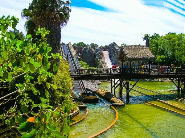 Salou, Costa Dorada, España - 14 de mayo de 2007: Parque temático Port Aventura en Salou, España . — Foto de Stock