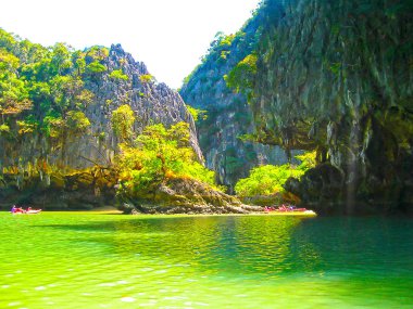 Kano gezisi için Tayland'daki Phang Nga Milli Parkı