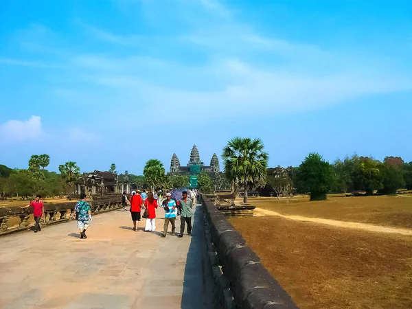 Angkor Wat, Camboya - 17 de febrero de 2011: Angkor Wat Temple, Siem Reap, Camboya —  Fotos de Stock