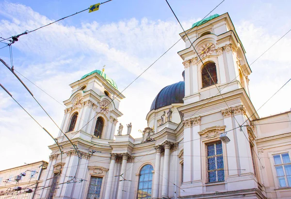 Kościół Świętej Trójcy w Salzburg, Austria — Zdjęcie stockowe