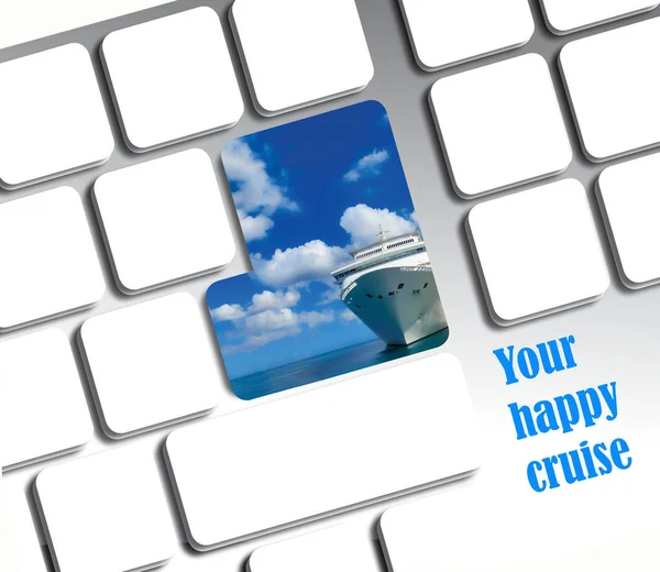 Computer keyboard with cruise ship frame. Online travel and holiday concept. — Stock Photo, Image