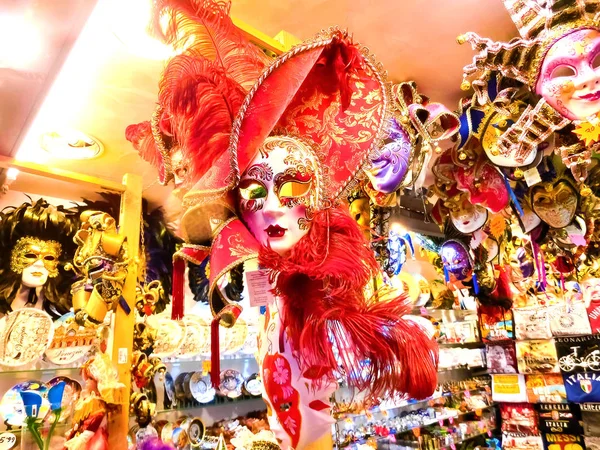 Venice Italy May 2014 Venetian Carnival Masks Souvenir Shop Street — Stock Photo, Image