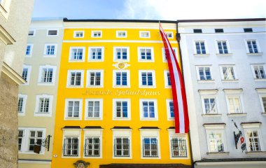 Salzburg, Avusturya - 01 Mayıs 2017: Avusturya Salzburg Mozart, doğum yeri