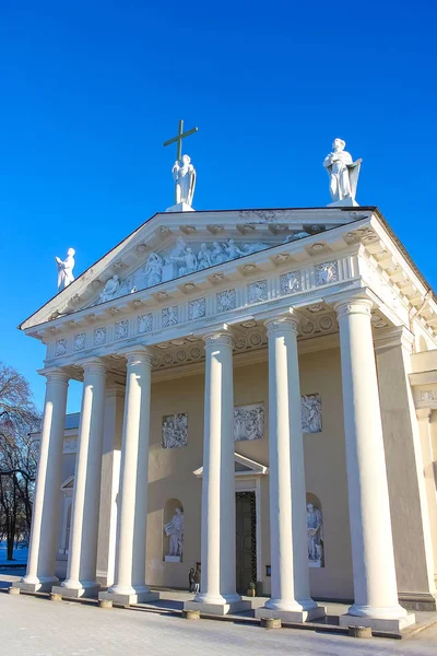 Cephe katedral Kilisesi eski şehir Vilnius, Litvanya.