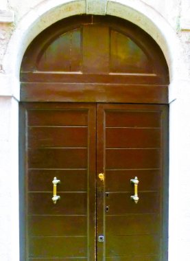 eski kapı farklı kavramlar: dinlenme, çözüm, inşaat