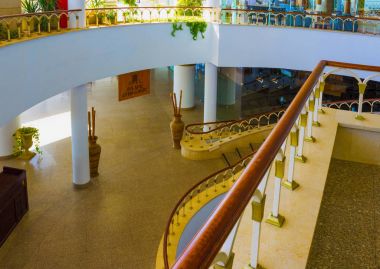 Sharm El Sheikh, Mısır - 26 Eylül 2017: Monter Carlo Sharm Resort ve Spa lobbi
